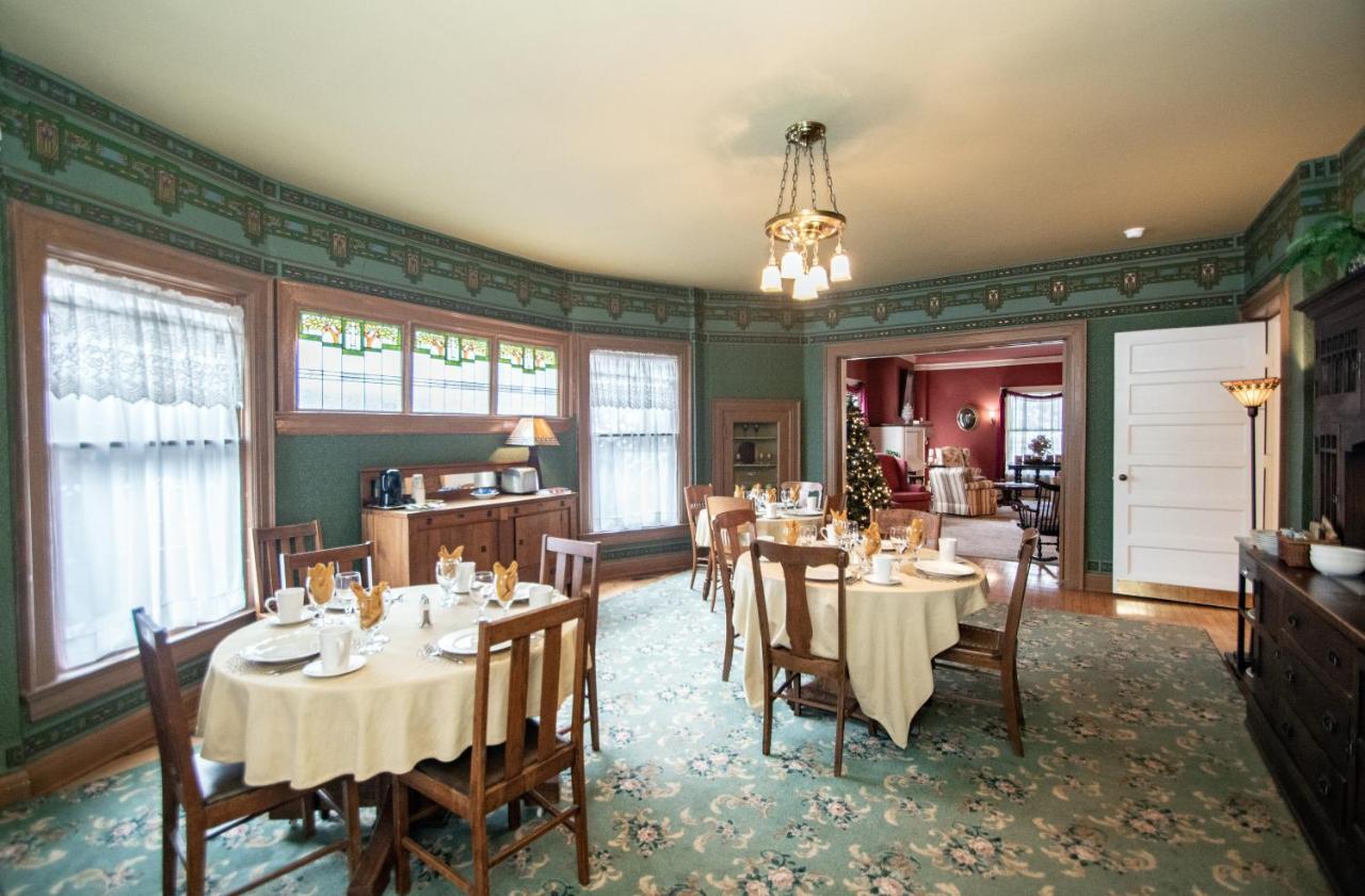 Looking Glass Inn Indianapolis Bagian luar foto