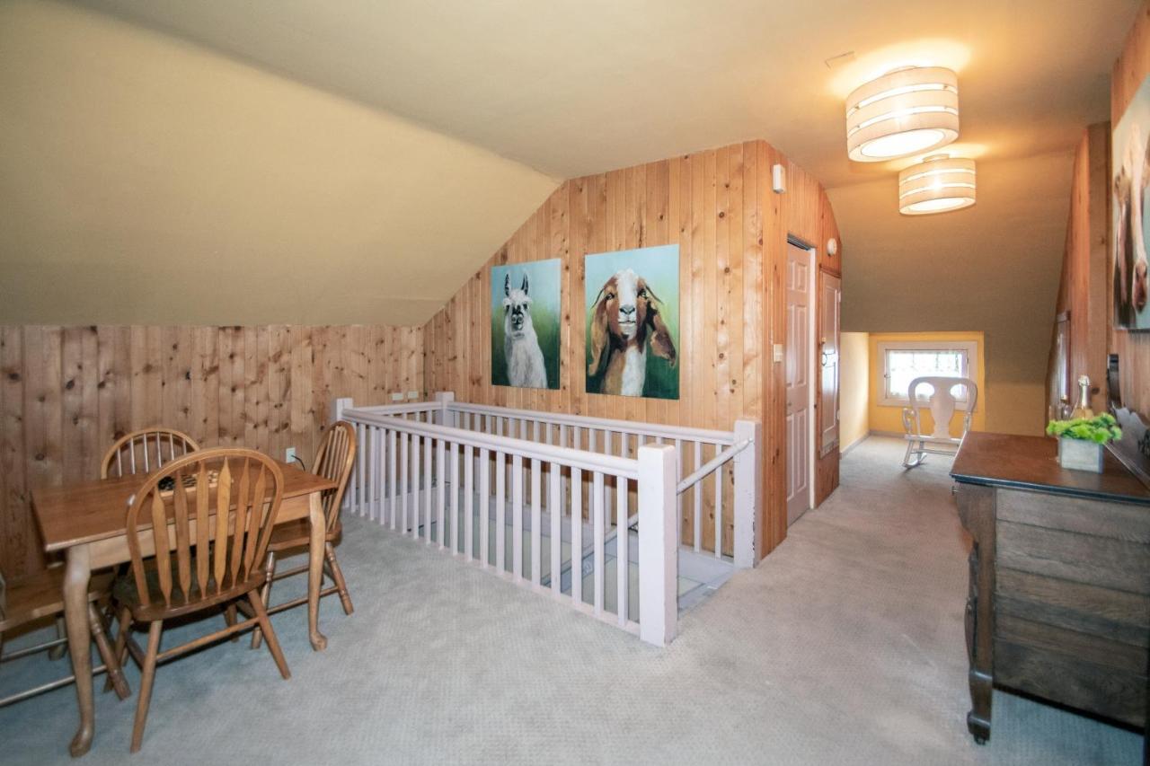 Looking Glass Inn Indianapolis Bagian luar foto
