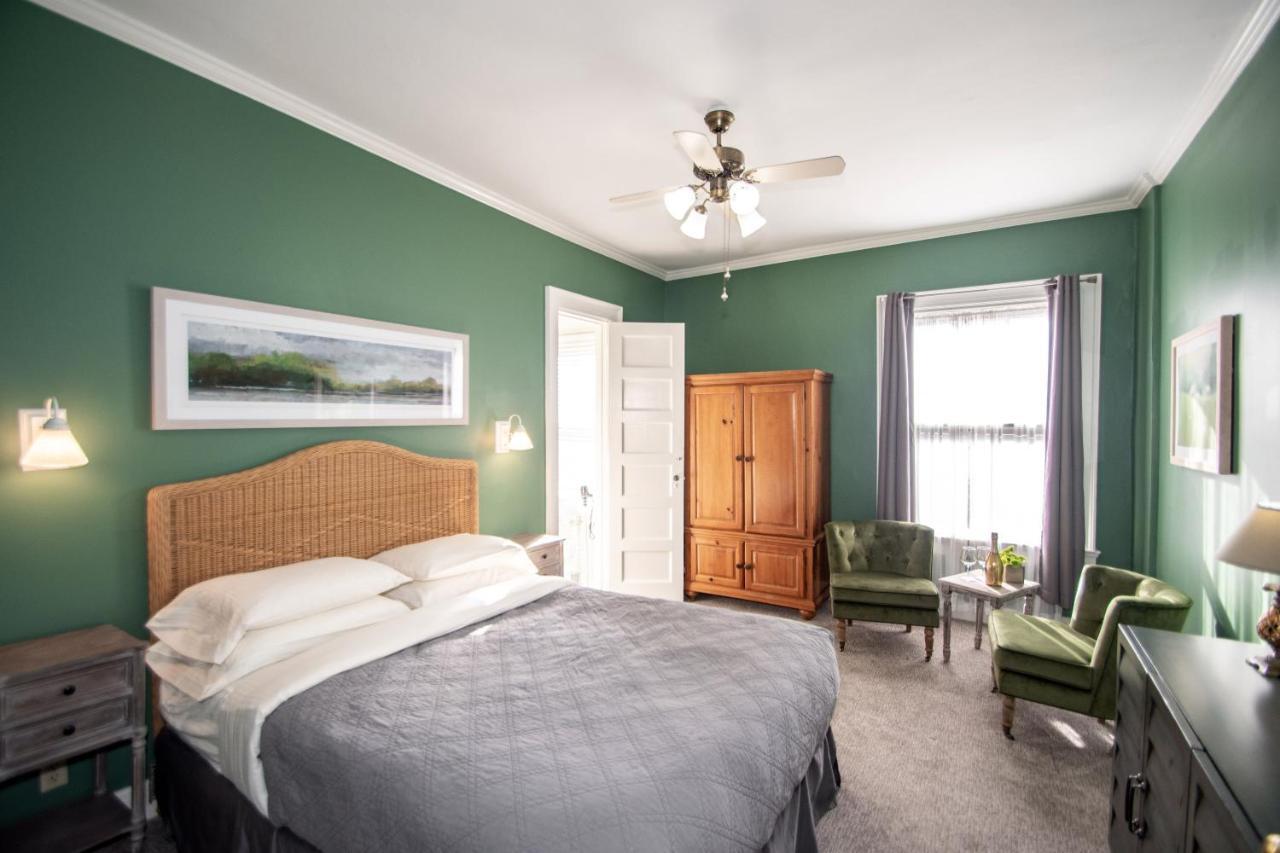 Looking Glass Inn Indianapolis Bagian luar foto