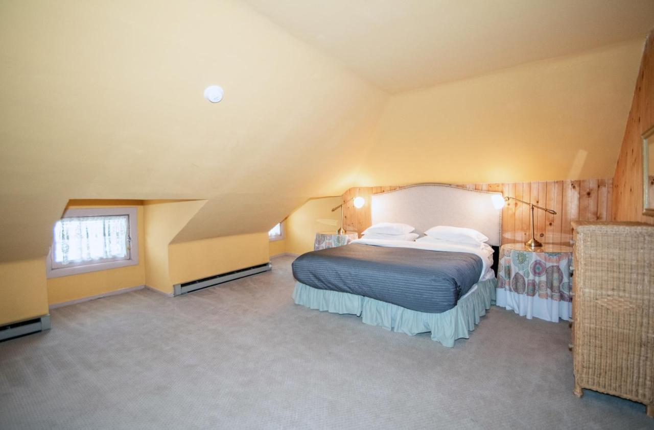 Looking Glass Inn Indianapolis Bagian luar foto