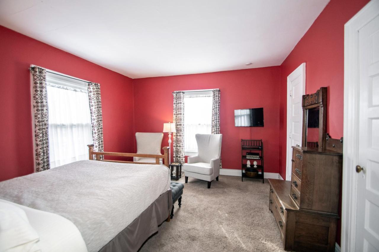 Looking Glass Inn Indianapolis Bagian luar foto
